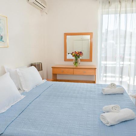Hotel Arethousa 루트라 에디프수 외부 사진