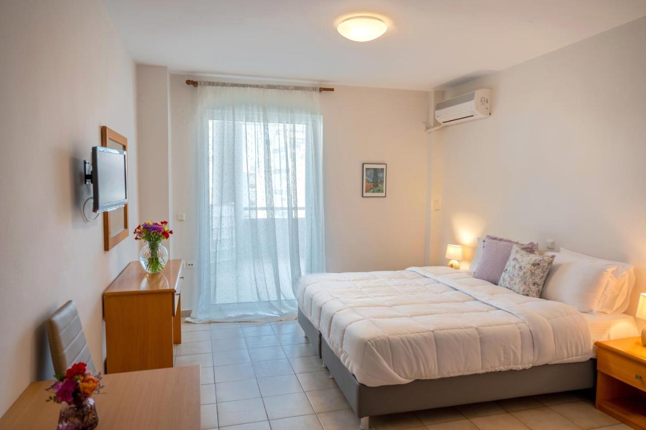 Hotel Arethousa 루트라 에디프수 외부 사진